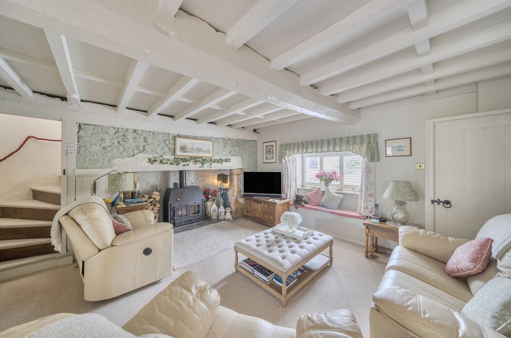 Property photo 1 of 21 1355890-22-68cc45...