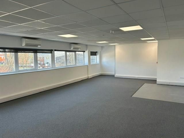 Property photo 3 of 4 Office 2.Jpg