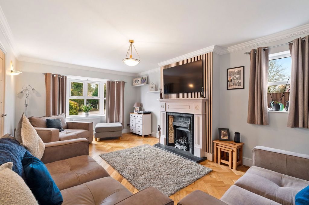 Property photo 3 of 20