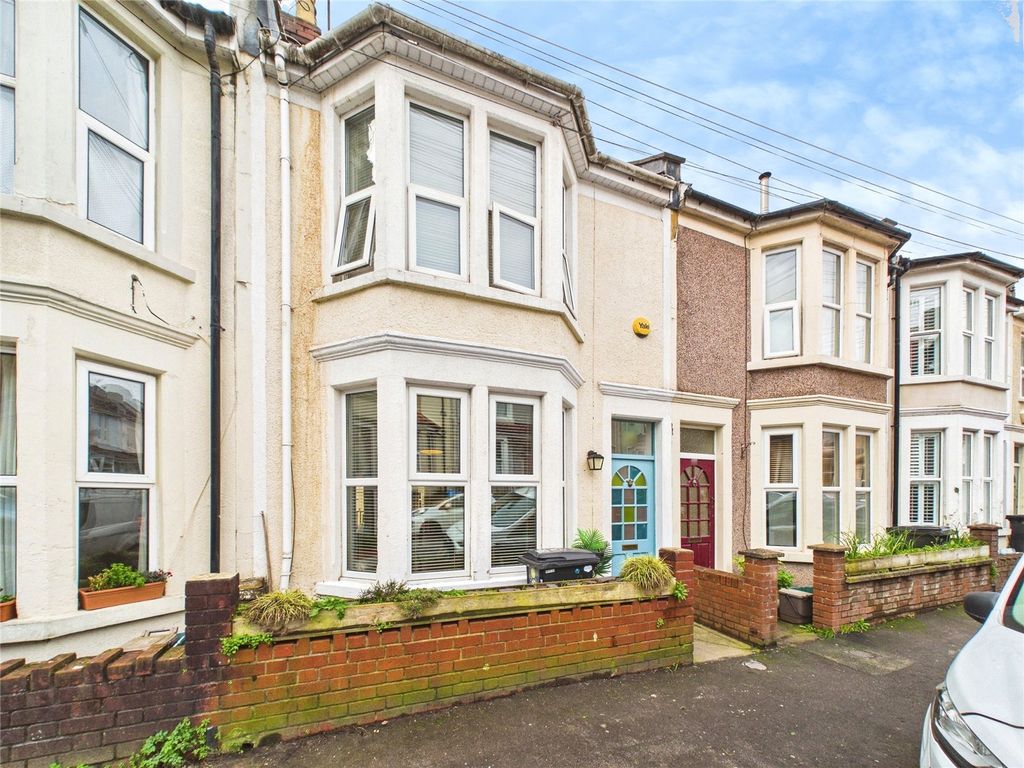 Property photo 2 of 27 Picture No. 28