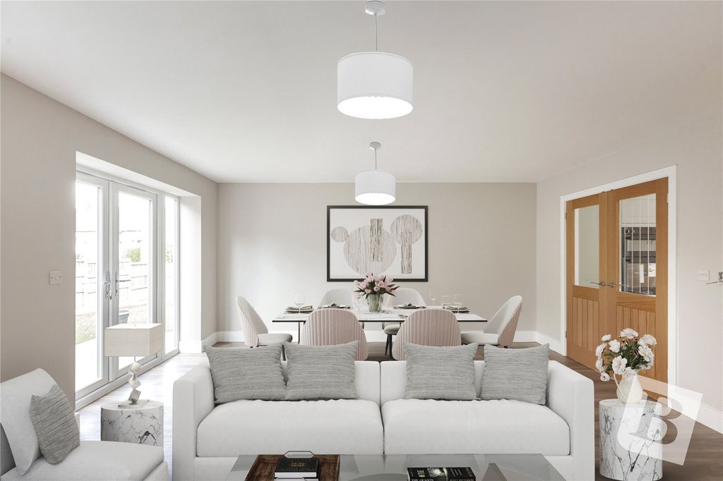 Property photo 2 of 27 Lounge/Dining Room