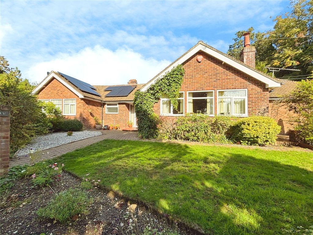 Property photo 1 of 17 Picture No. 10
