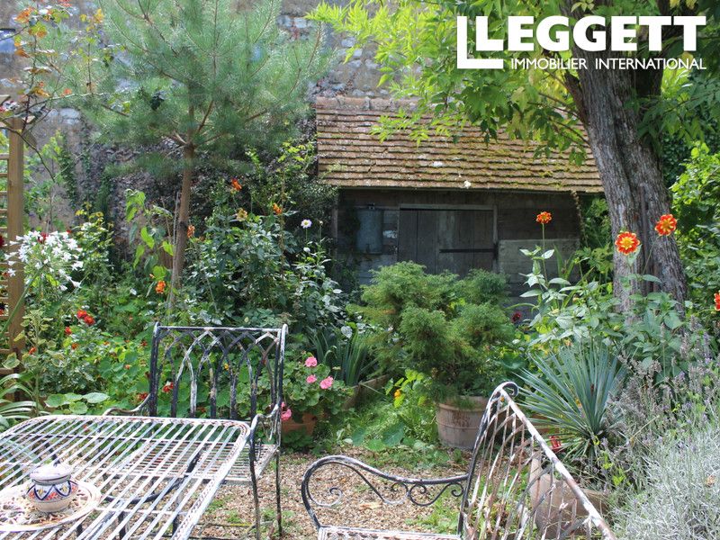 Property photo 2 of 10