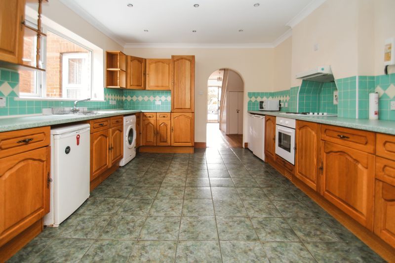 Property photo 3 of 17 Photo 19