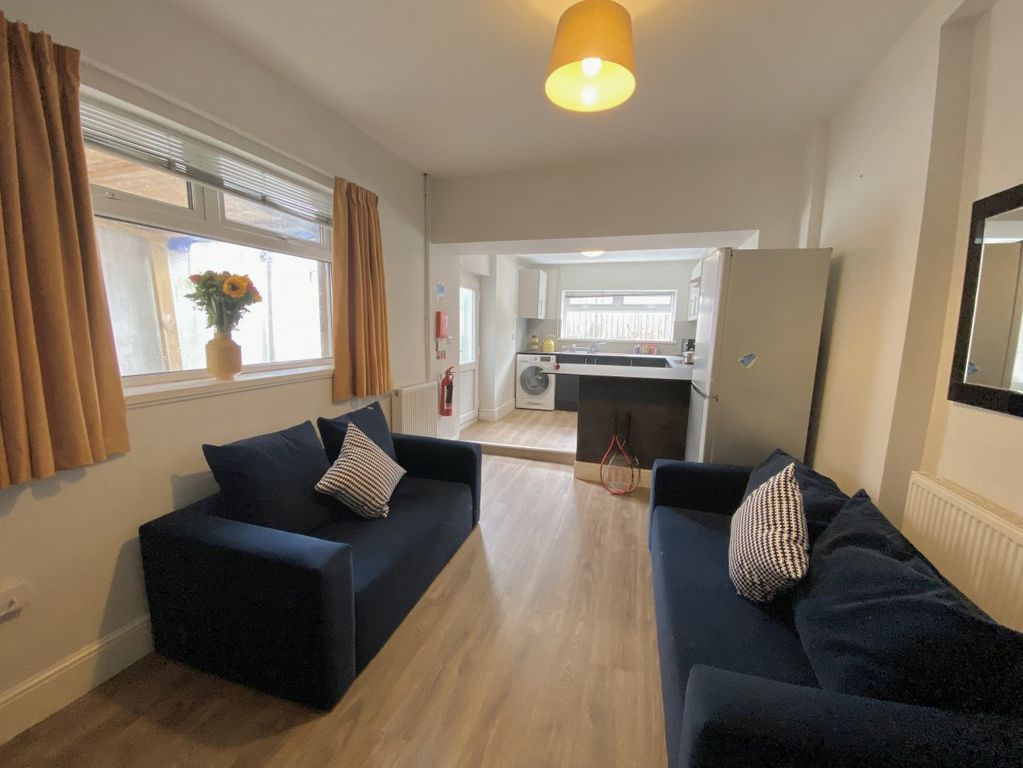 Property photo 3 of 5 8-Rhondda-Street-Photo-27-07-2023-13-59-42