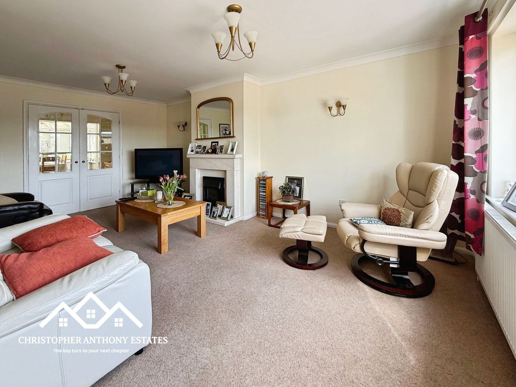 Property photo 3 of 26