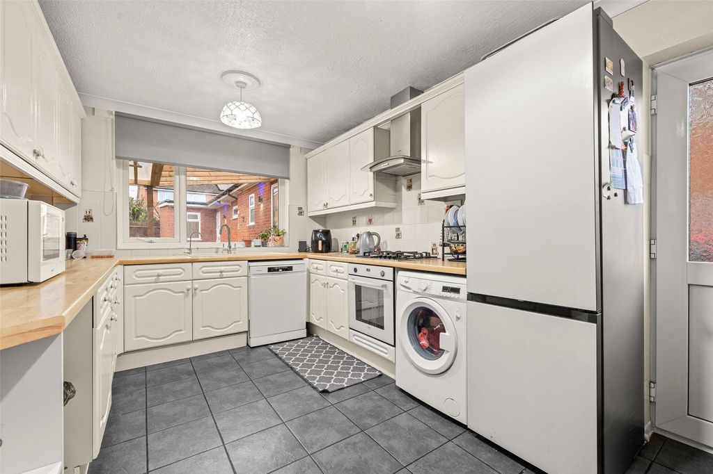 Property photo 3 of 17 Picture No. 09