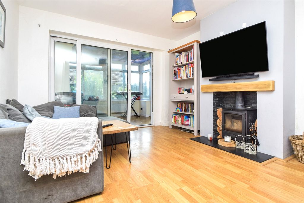 Property photo 2 of 14 Picture No. 10