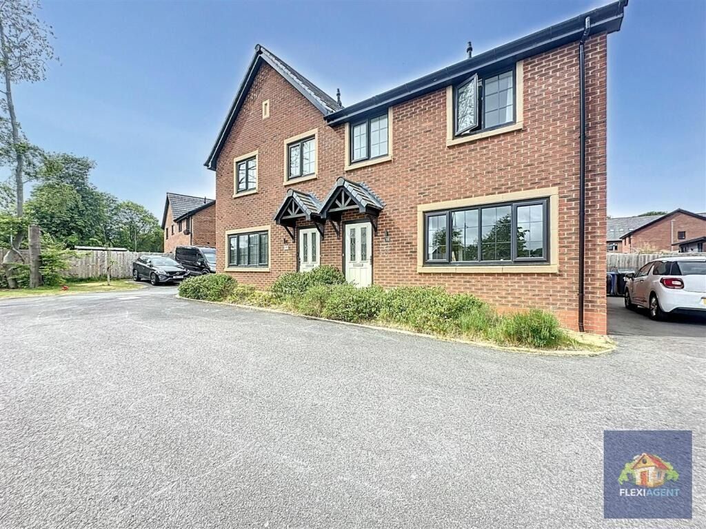 Property photo 2 of 43 4311131