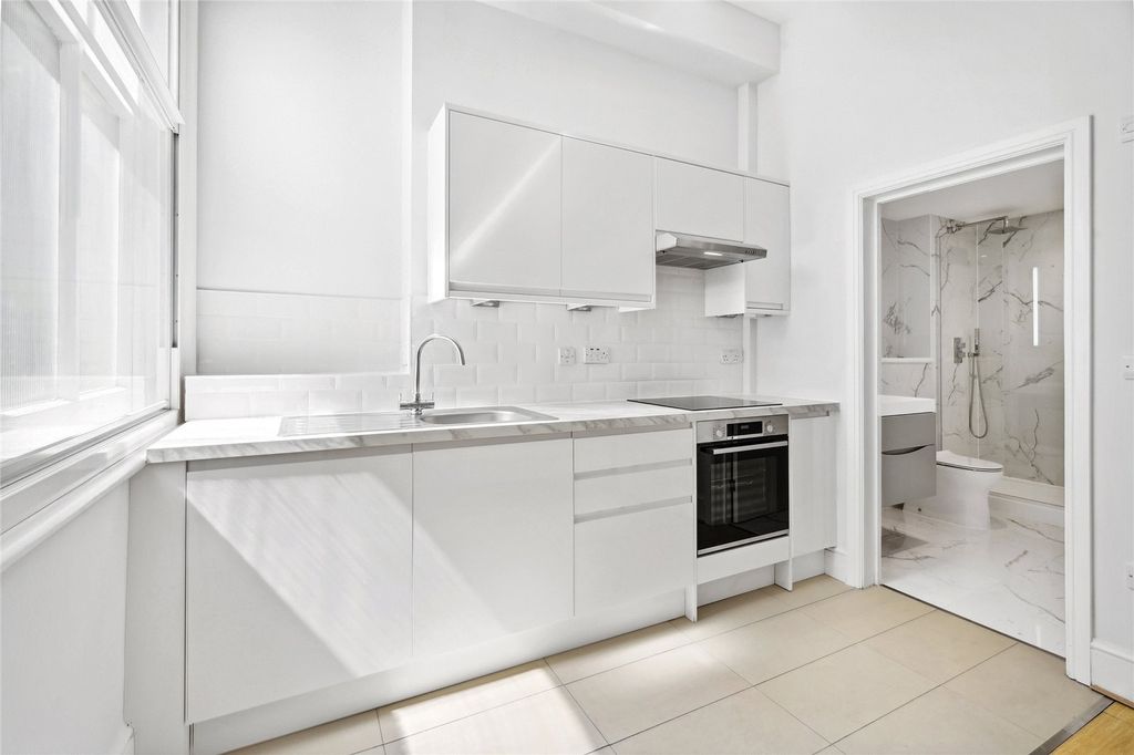 Property photo 1 of 5 Picture No. 07