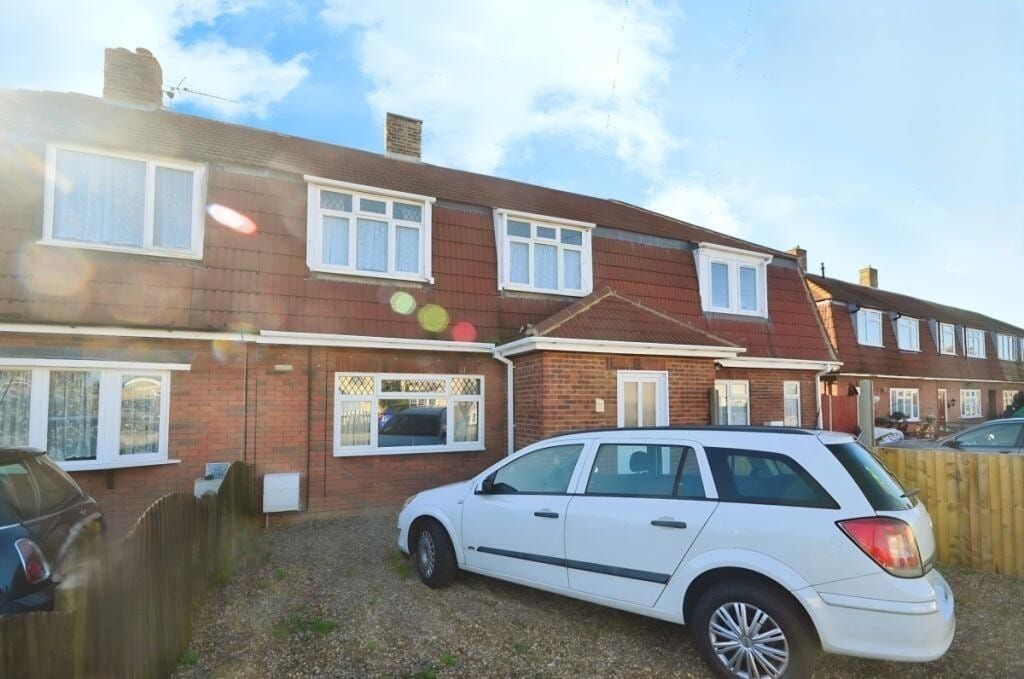 Property photo 1 of 6
