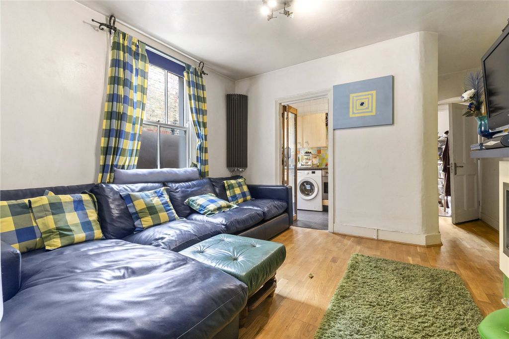 Property photo 3 of 9 Reception Room