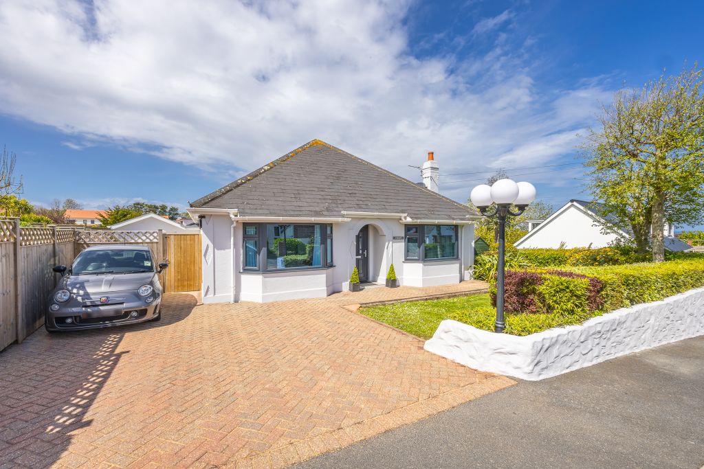 Property photo 1 of 20