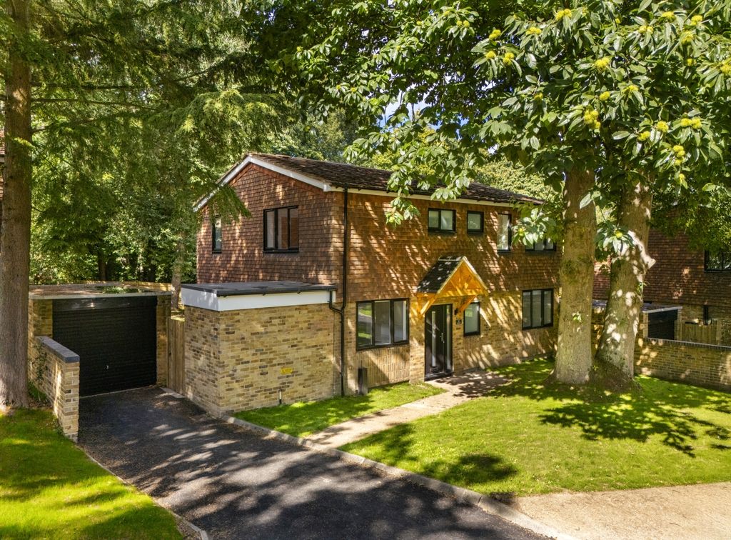 Property photo 1 of 8