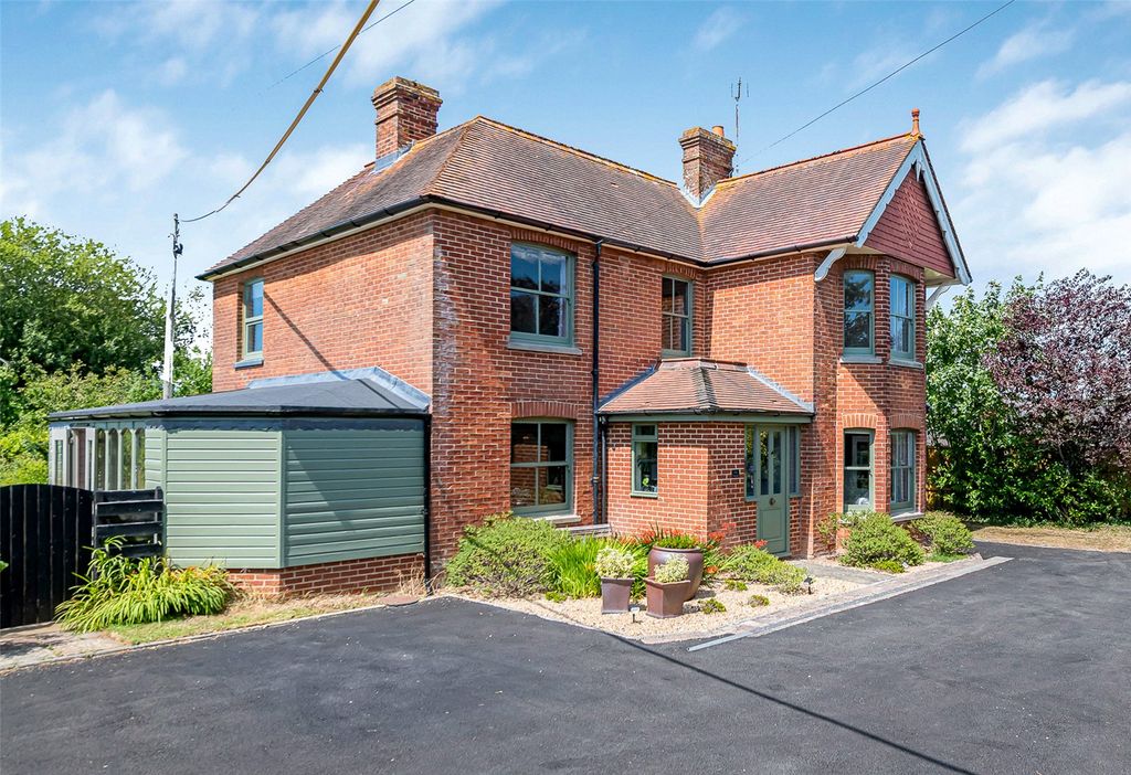 Property photo 1 of 35 Picture No. 47