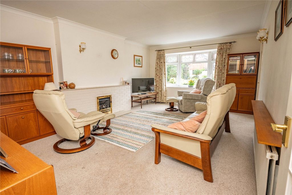 Property photo 2 of 14 Picture No. 01