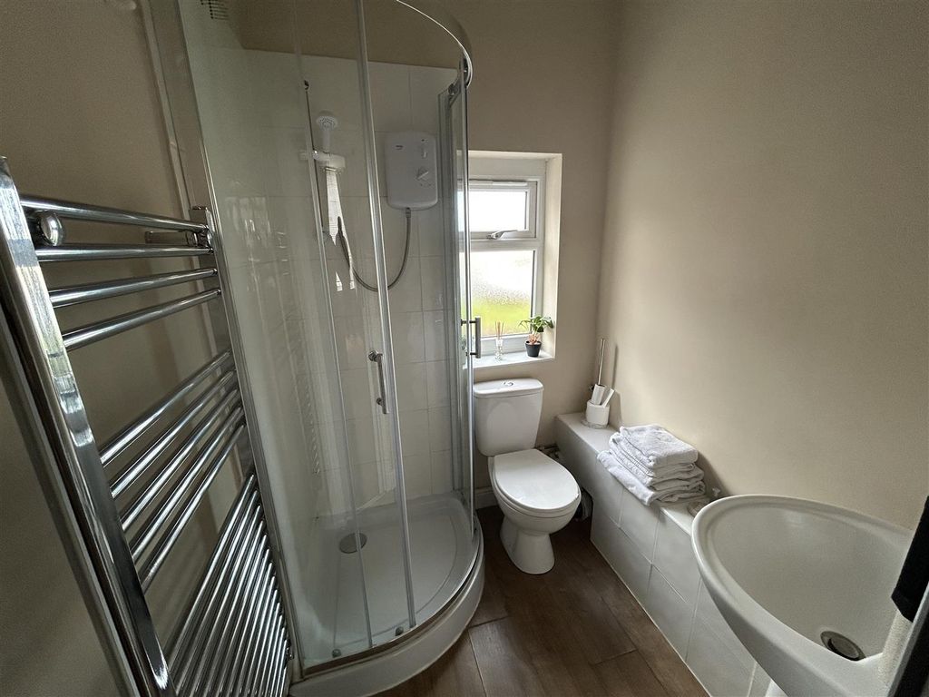Property photo 3 of 3 Shower Room