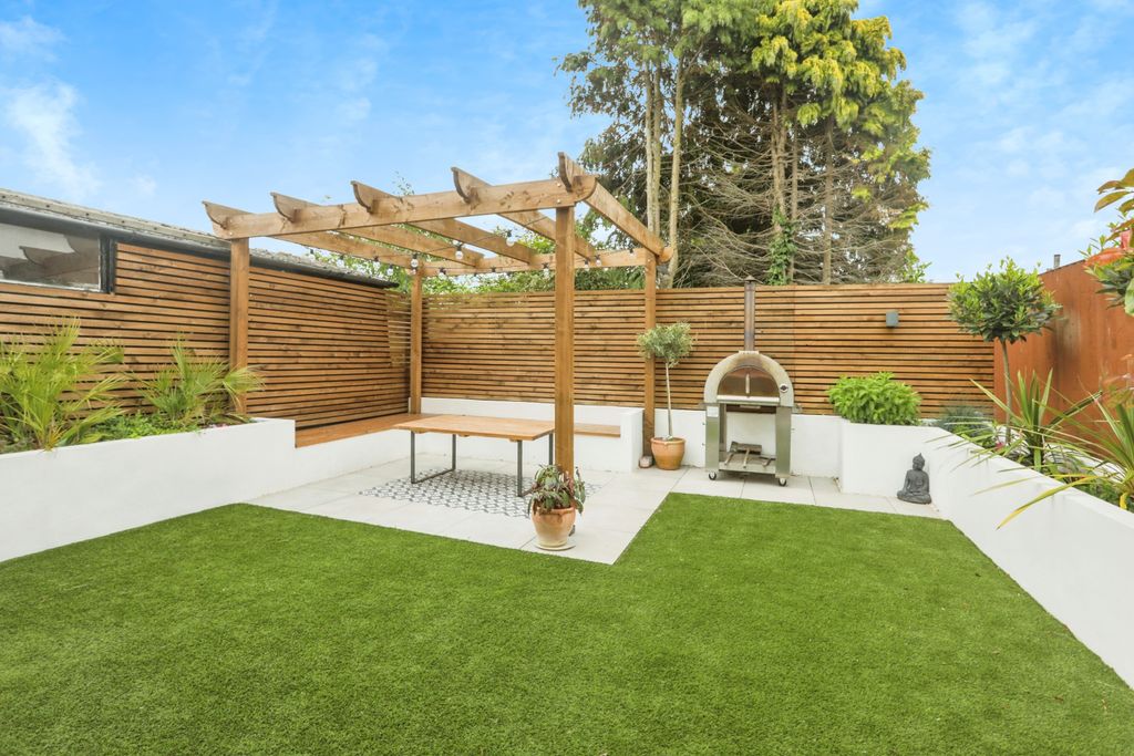 Additional image 15 of 3 bed semi-detached house for saleMuston Road, Filey YO14