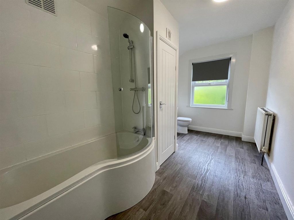Property photo 3 of 10 22 Castle Road Bathroom Shot 2.Jpg