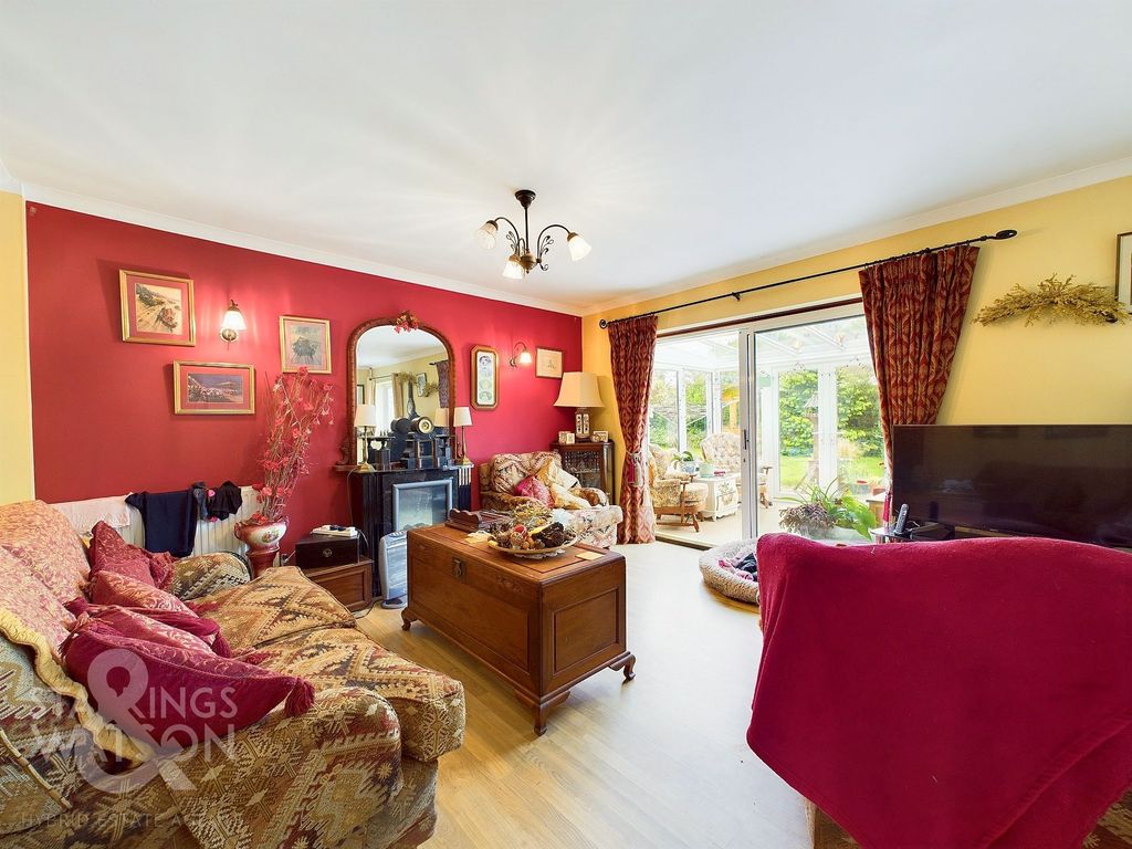 Property photo 3 of 20