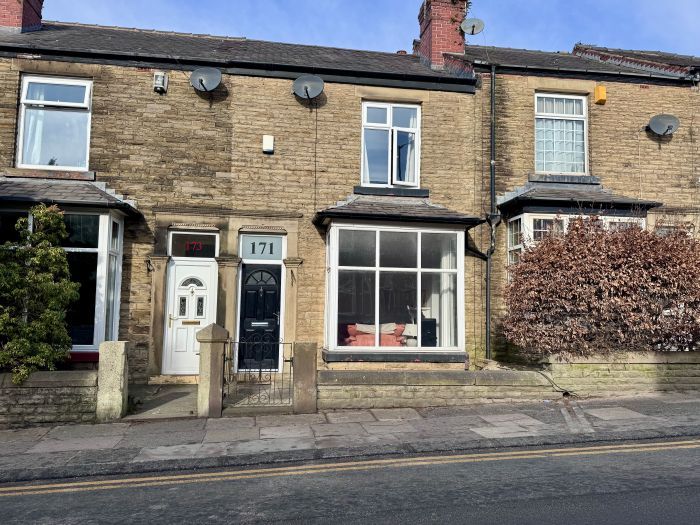 Property photo 1 of 17