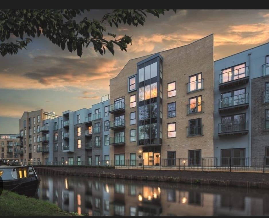 Property photo 3 of 11 Richardson House, The Embankment