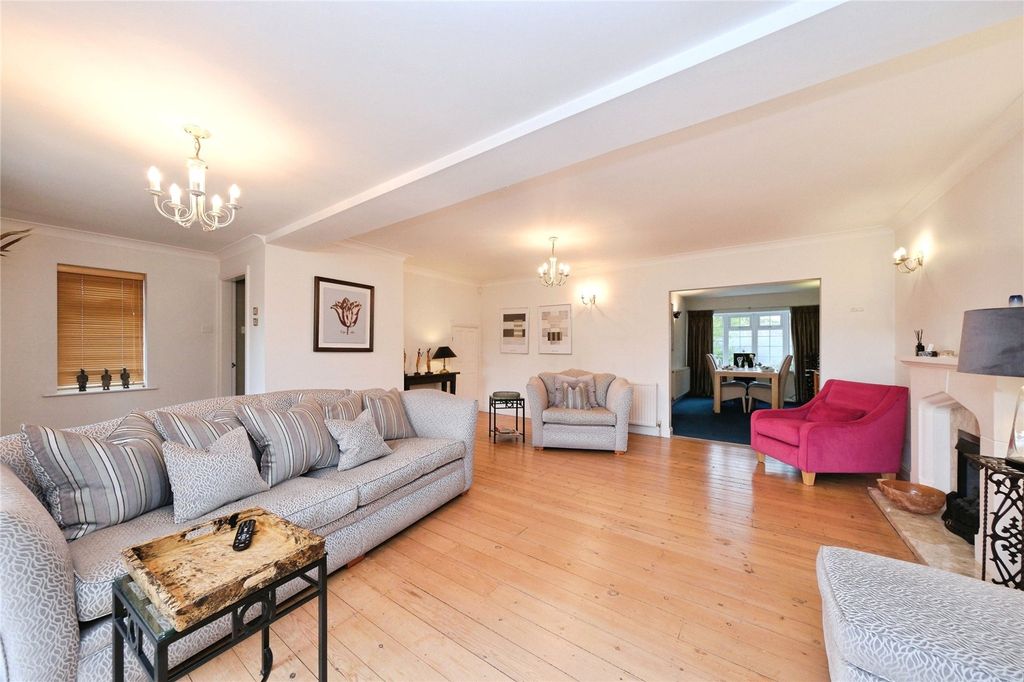 Property photo 3 of 31 Picture No. 53