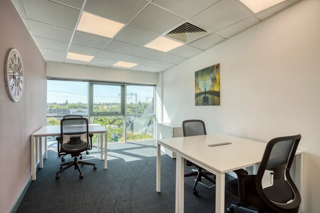 Property photo 1 of 2