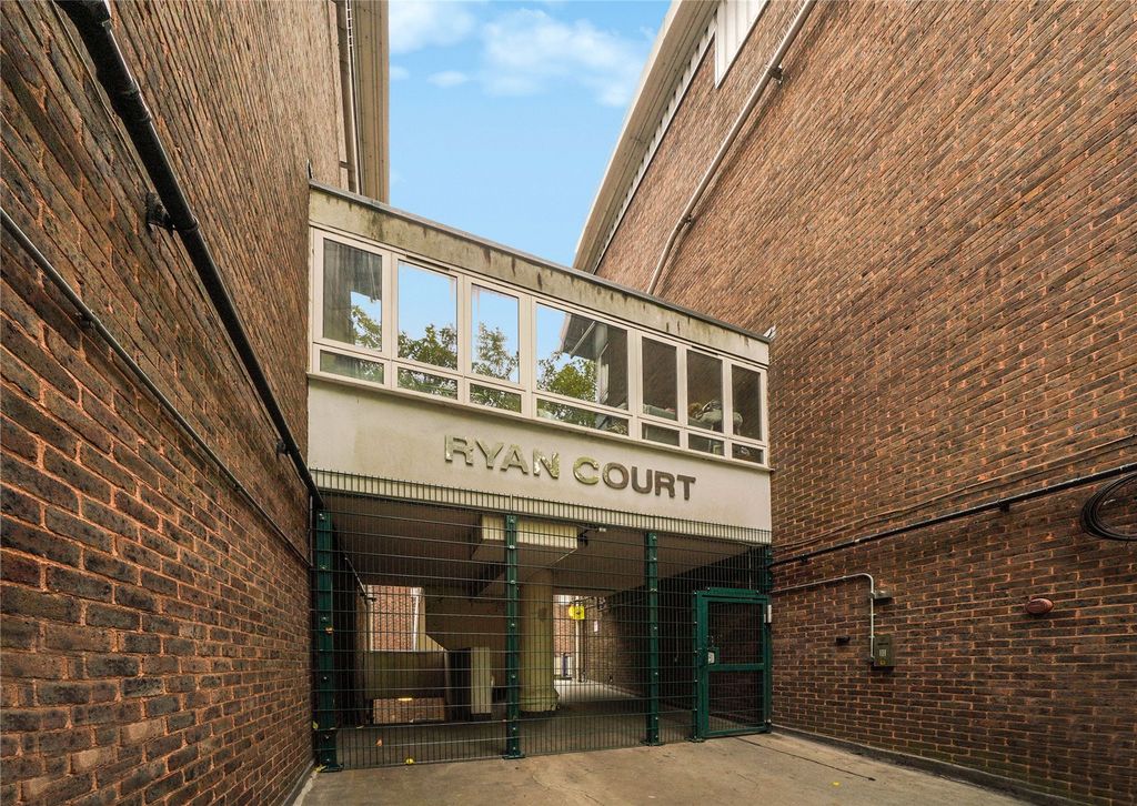 Property photo 2 of 12 Picture No. 02