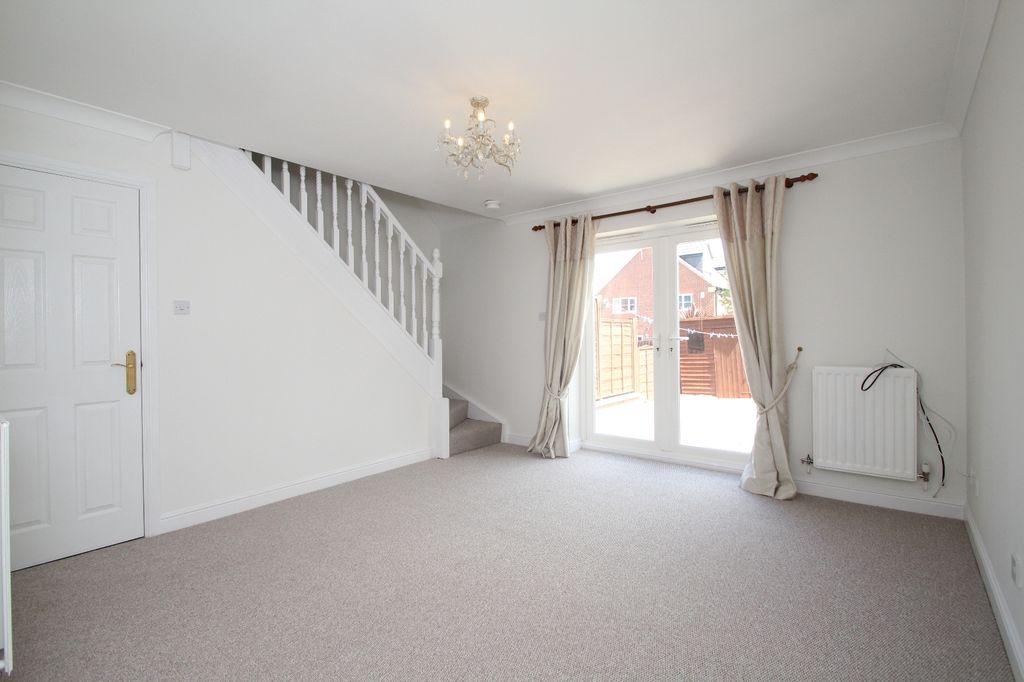 Property photo 2 of 11 0 General