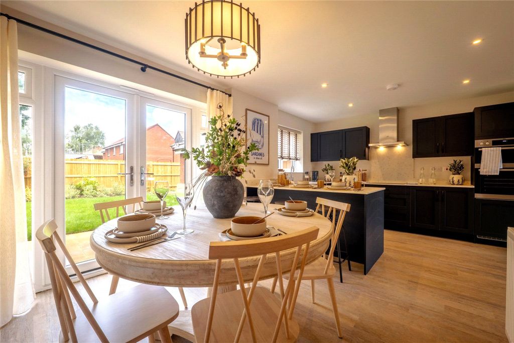 Property photo 2 of 20 Picture No. 19