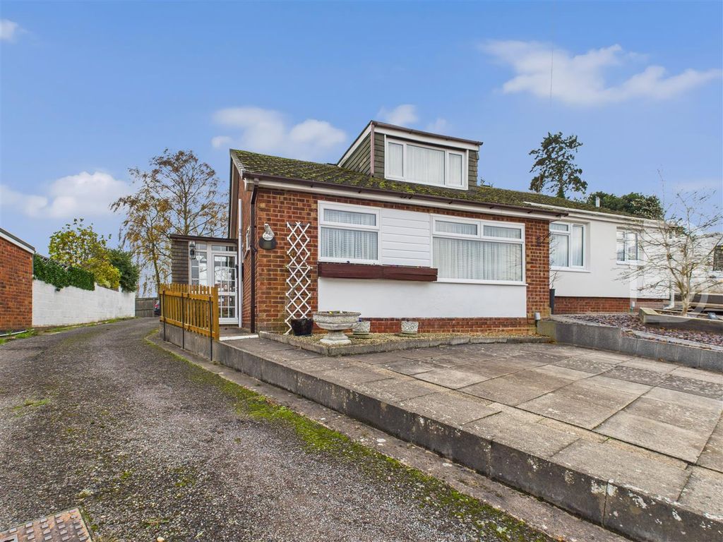 Property photo 1 of 15 Cam05587G0-Pr0075-Still004.Jpg