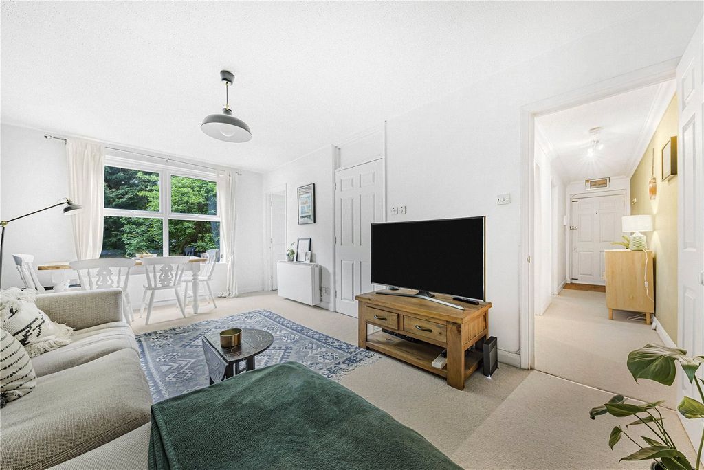 Property photo 3 of 12 Picture No. 06