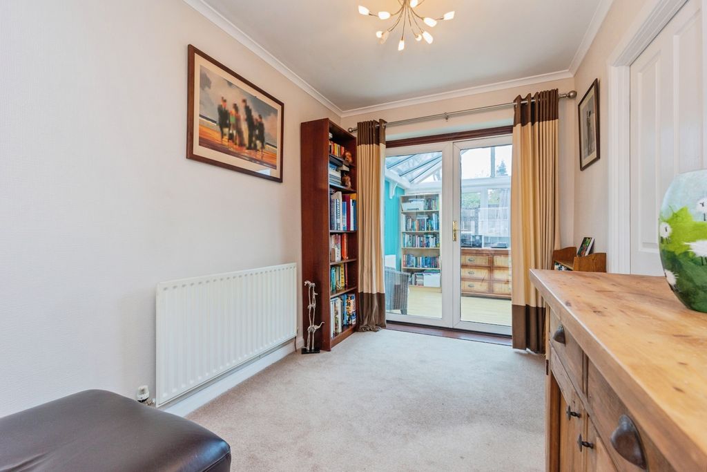 Property photo 3 of 15 Pbox-Img.Jpg