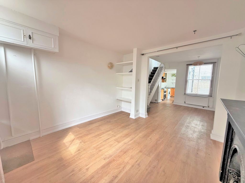 Property photo 3 of 15 Img_1815