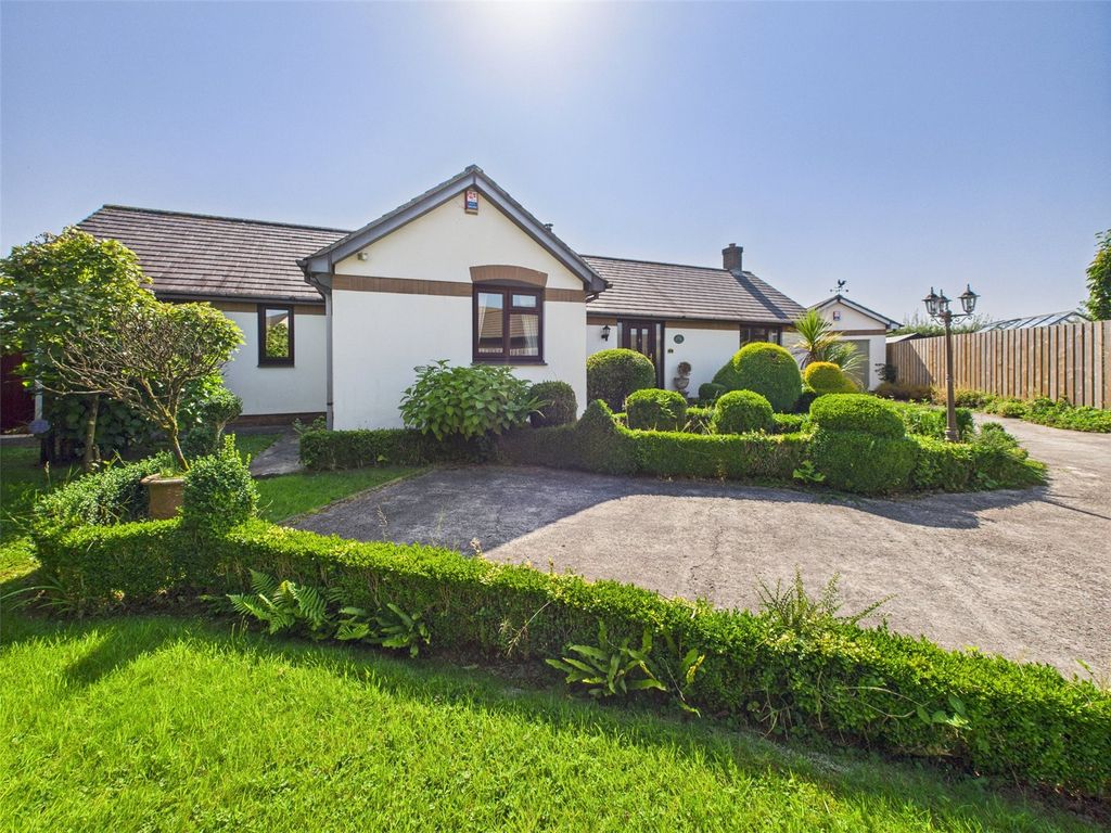 Property photo 1 of 31 Picture No. 43