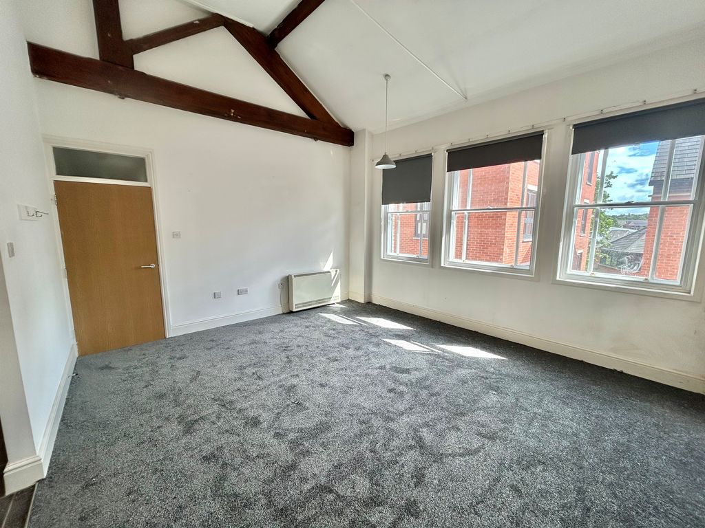 Property photo 3 of 8 Image