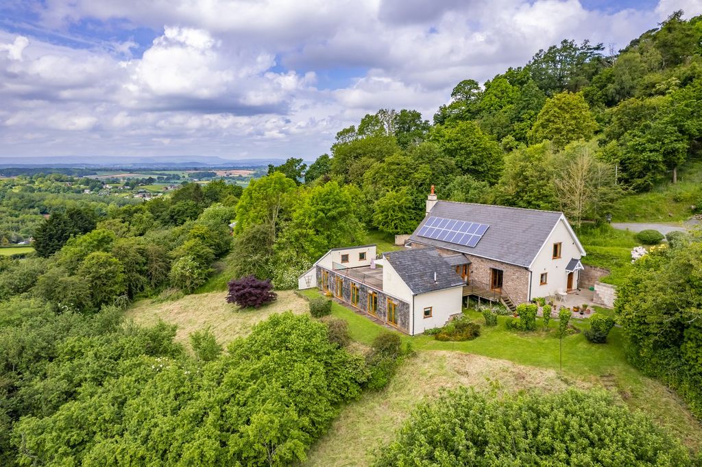 Property photo 1 of 37