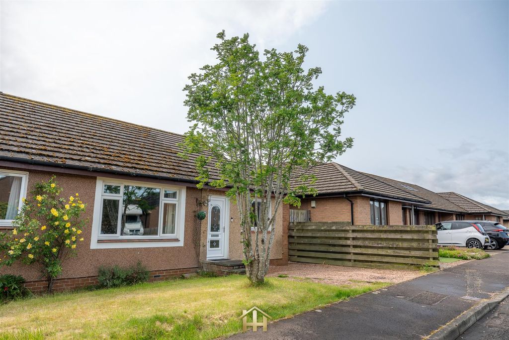 Property photo 2 of 21 20 Rossie Pk Dr Inchure Ph14 9Rt 030625 Edit (5 Of