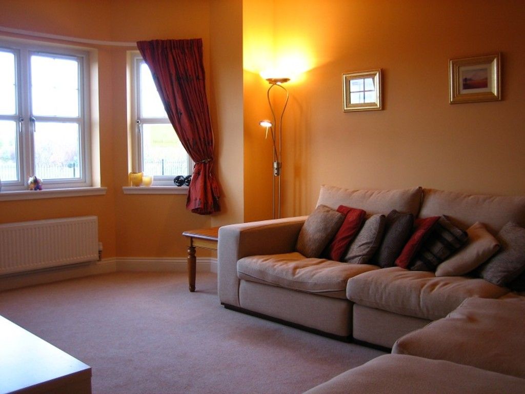 Property photo 2 of 10