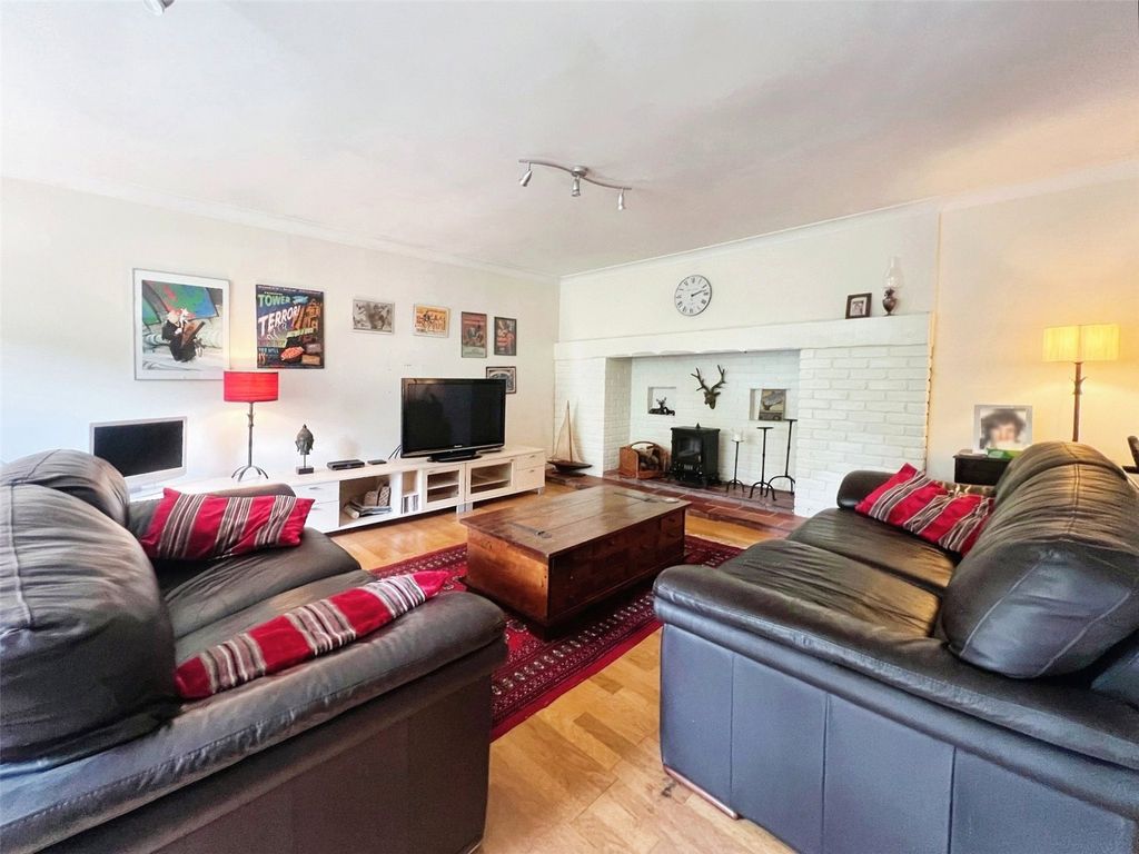 Property photo 2 of 20 Your Move Swanley