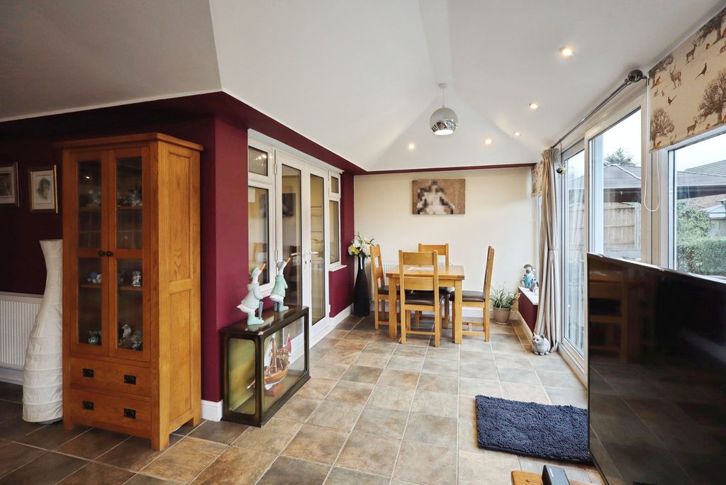 Additional image 8 of 3 bed detached bungalow for saleTutbury Road, Burton-On-Trent DE13