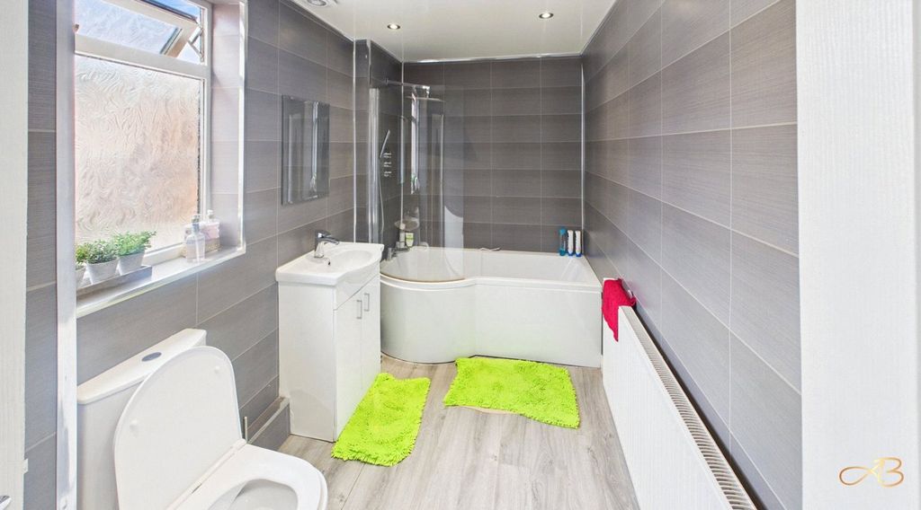 Property photo 2 of 2 Picture No. 01