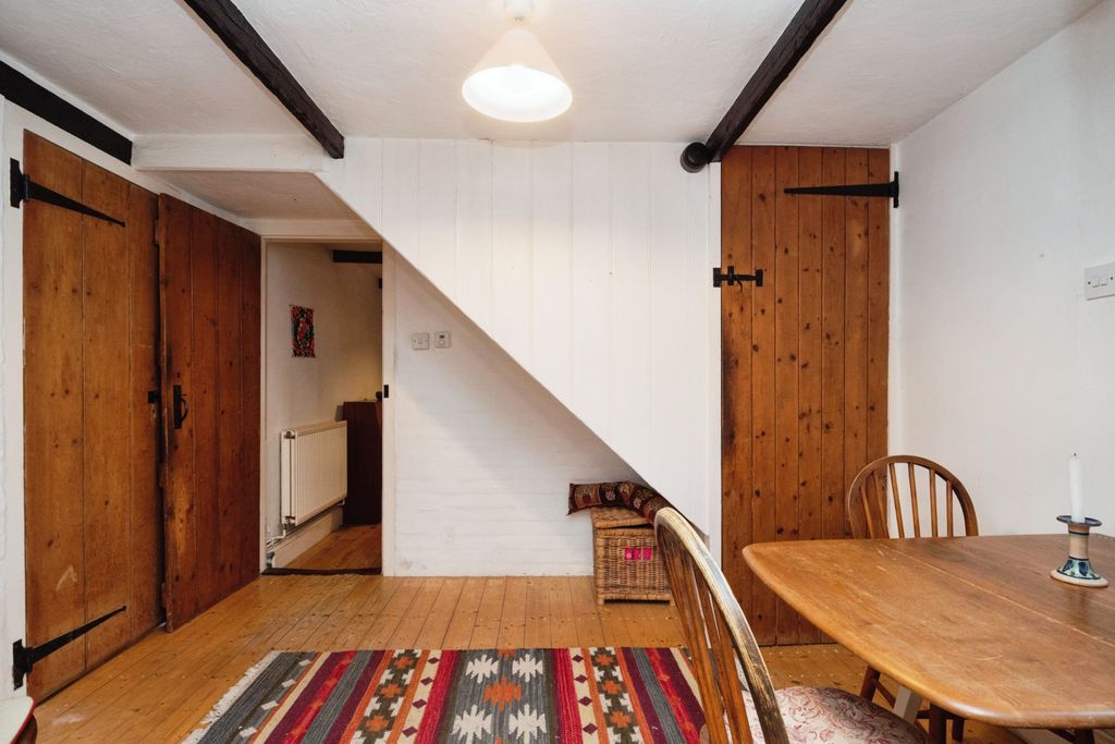 Property photo 3 of 17 Dining Area