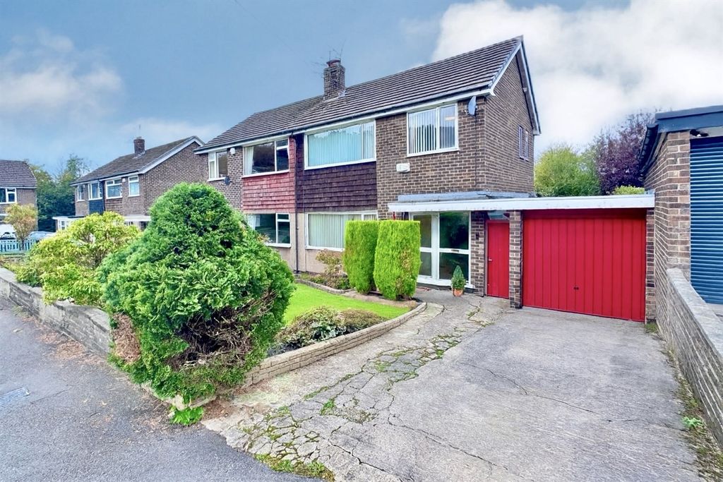 Property photo 1 of 14 (Main)