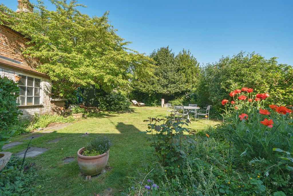 Property photo 2 of 13 1299644 (19)
