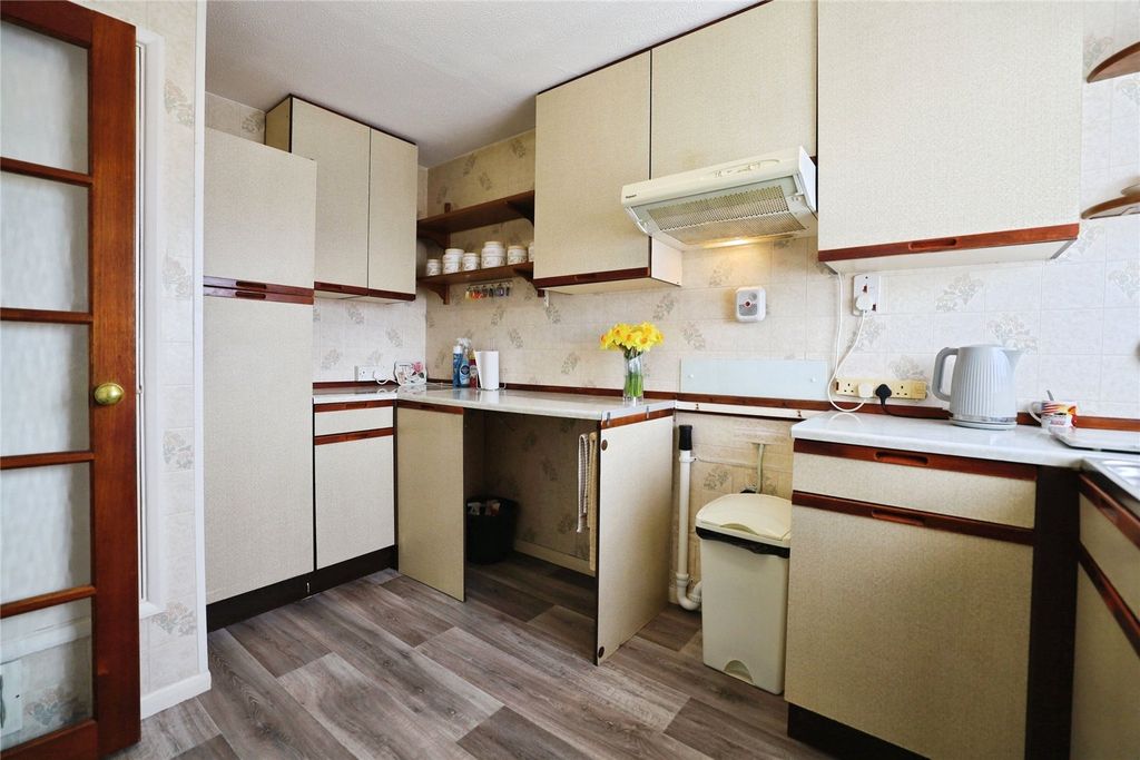 Property photo 3 of 20 Picture No. 14