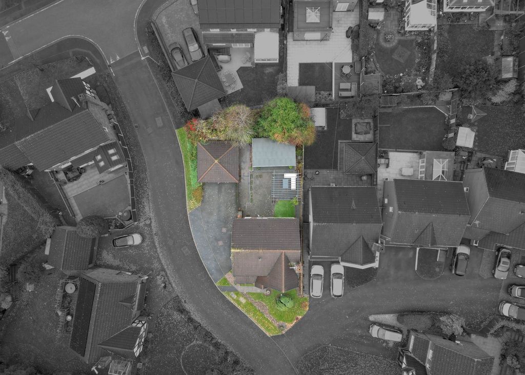 Property photo 1 of 30