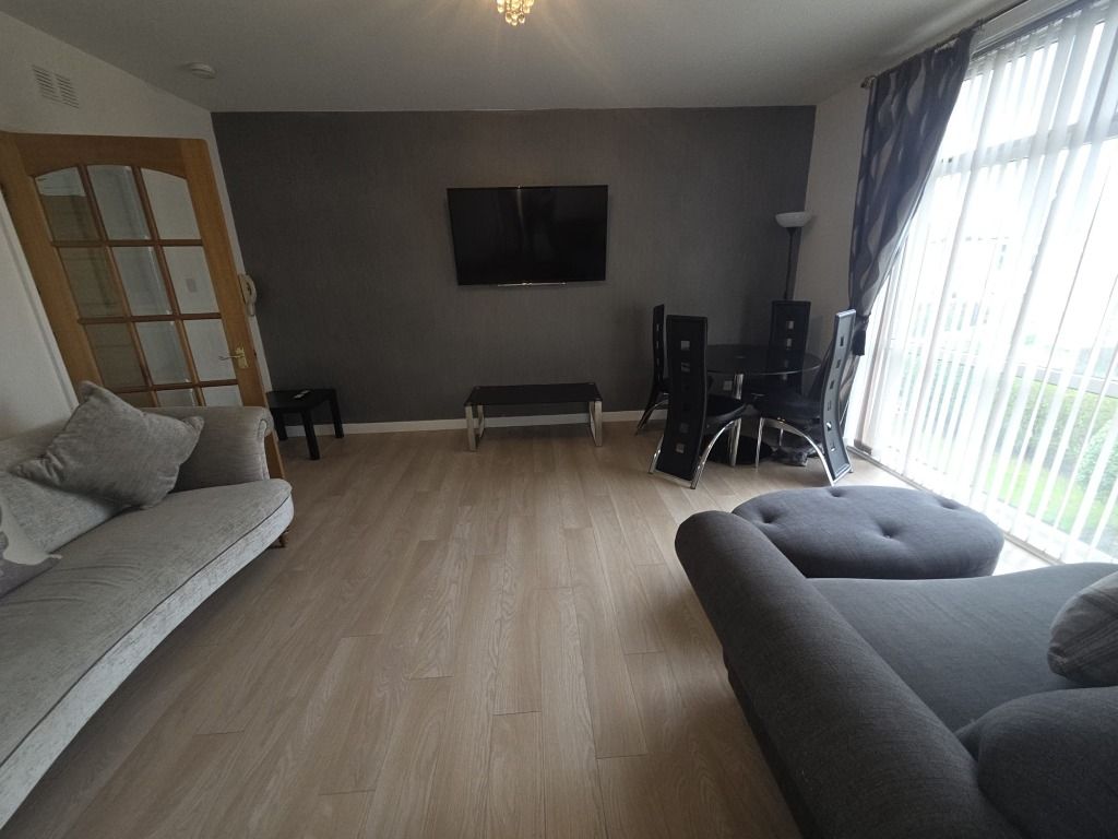 Property photo 3 of 14 Photo 3