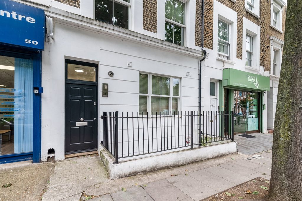 Property photo 2 of 17 Exterior